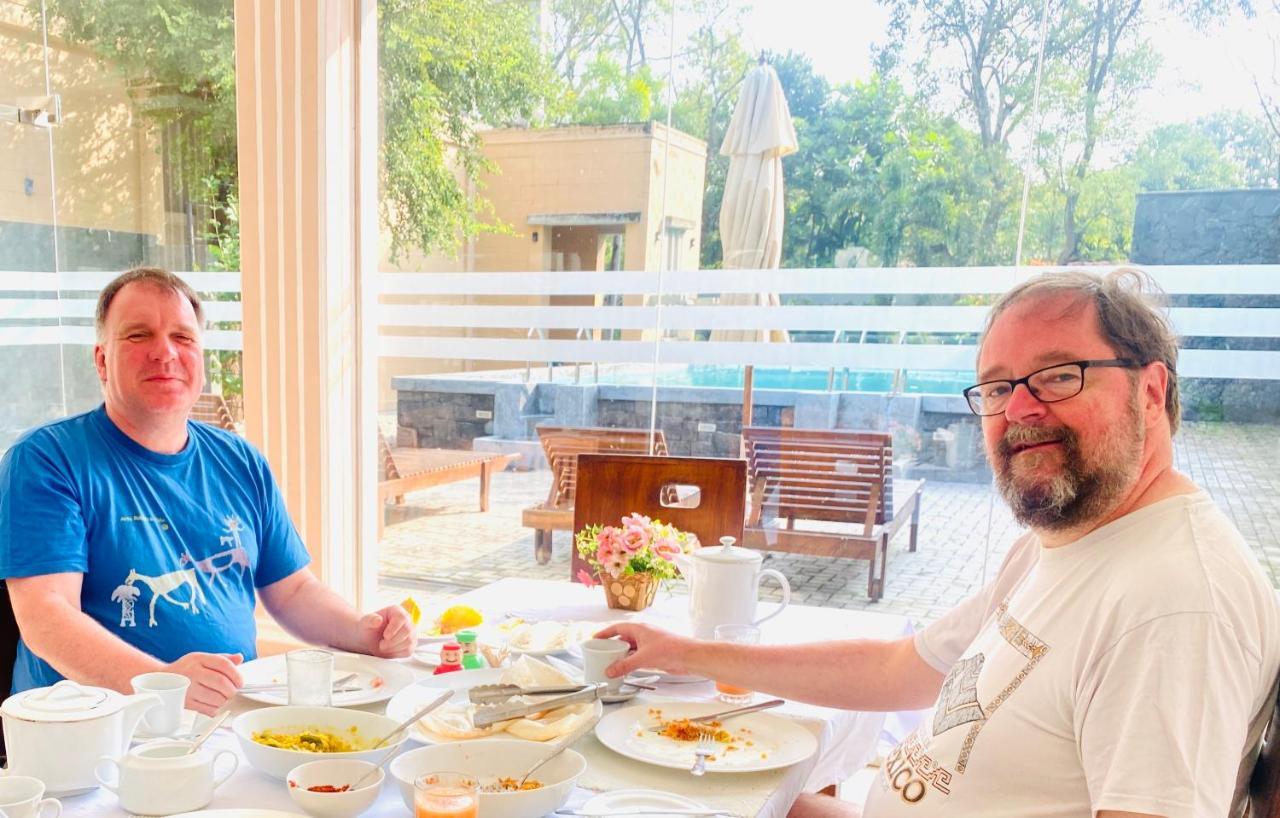Royal Nest Bed & Breakfast Polonnaruwa Bagian luar foto