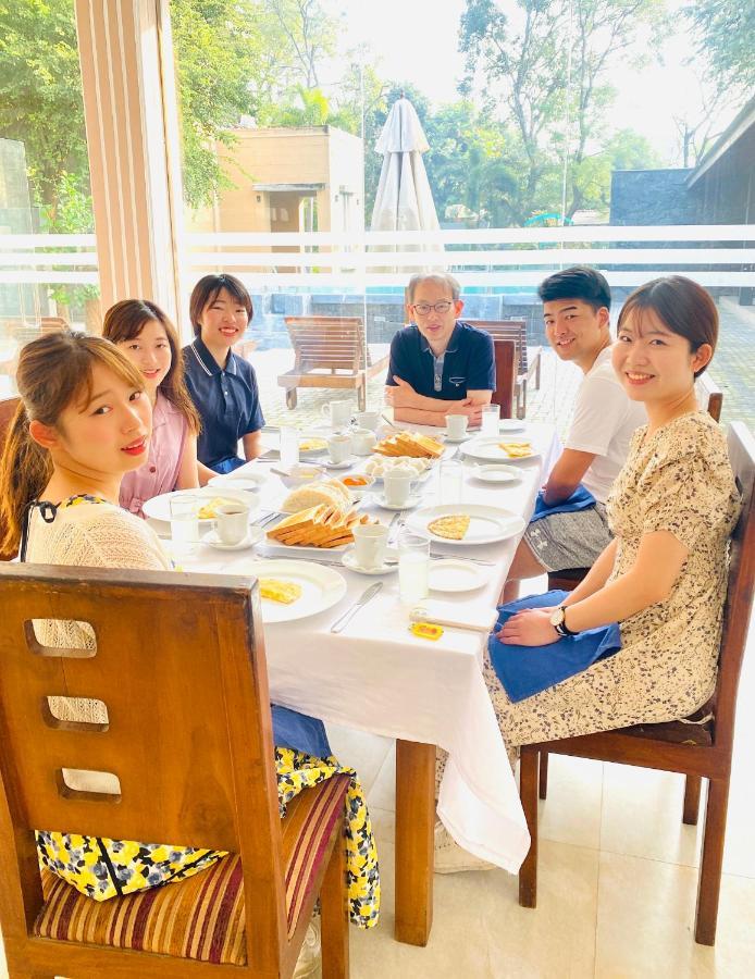 Royal Nest Bed & Breakfast Polonnaruwa Bagian luar foto